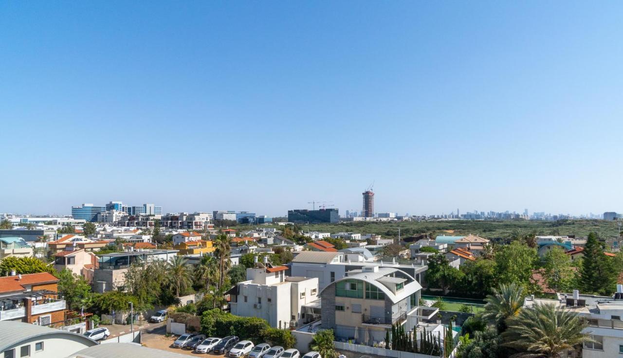 Elegant Duplex With Parking By Beachfront Stay Herzliya ภายนอก รูปภาพ