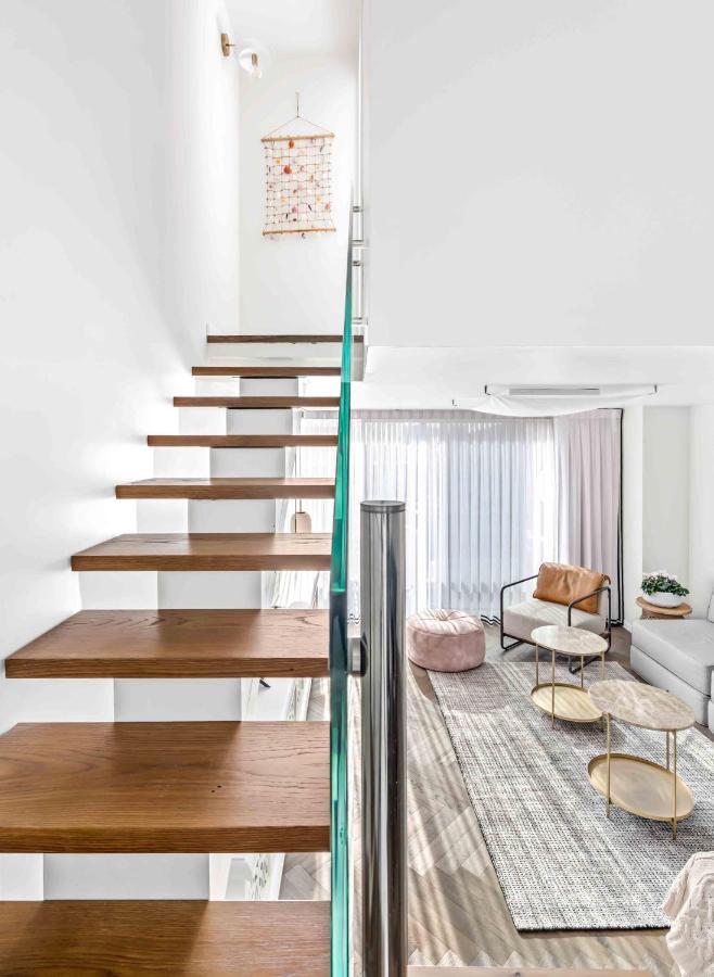 Elegant Duplex With Parking By Beachfront Stay Herzliya ภายนอก รูปภาพ