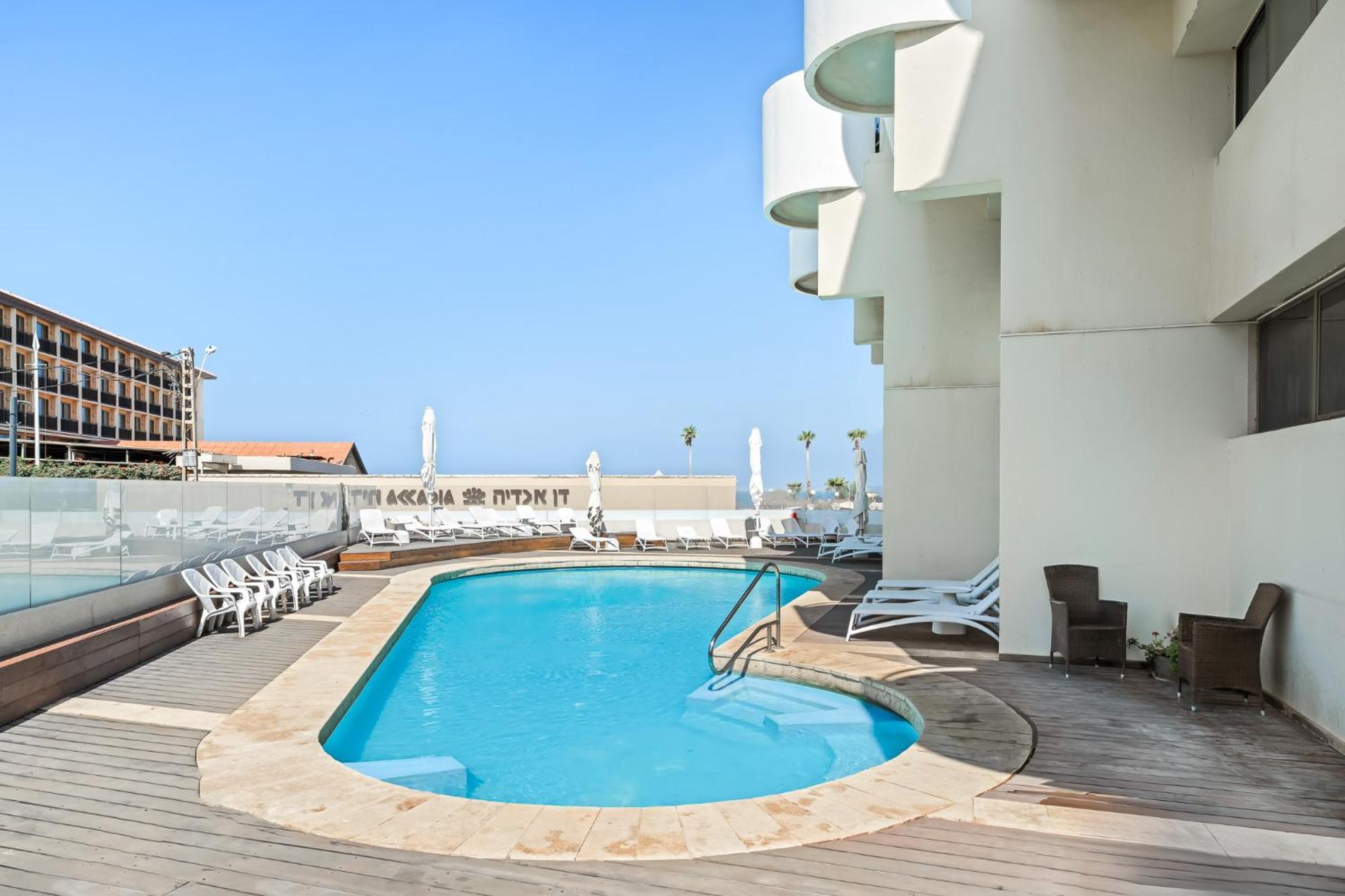Elegant Duplex With Parking By Beachfront Stay Herzliya ภายนอก รูปภาพ